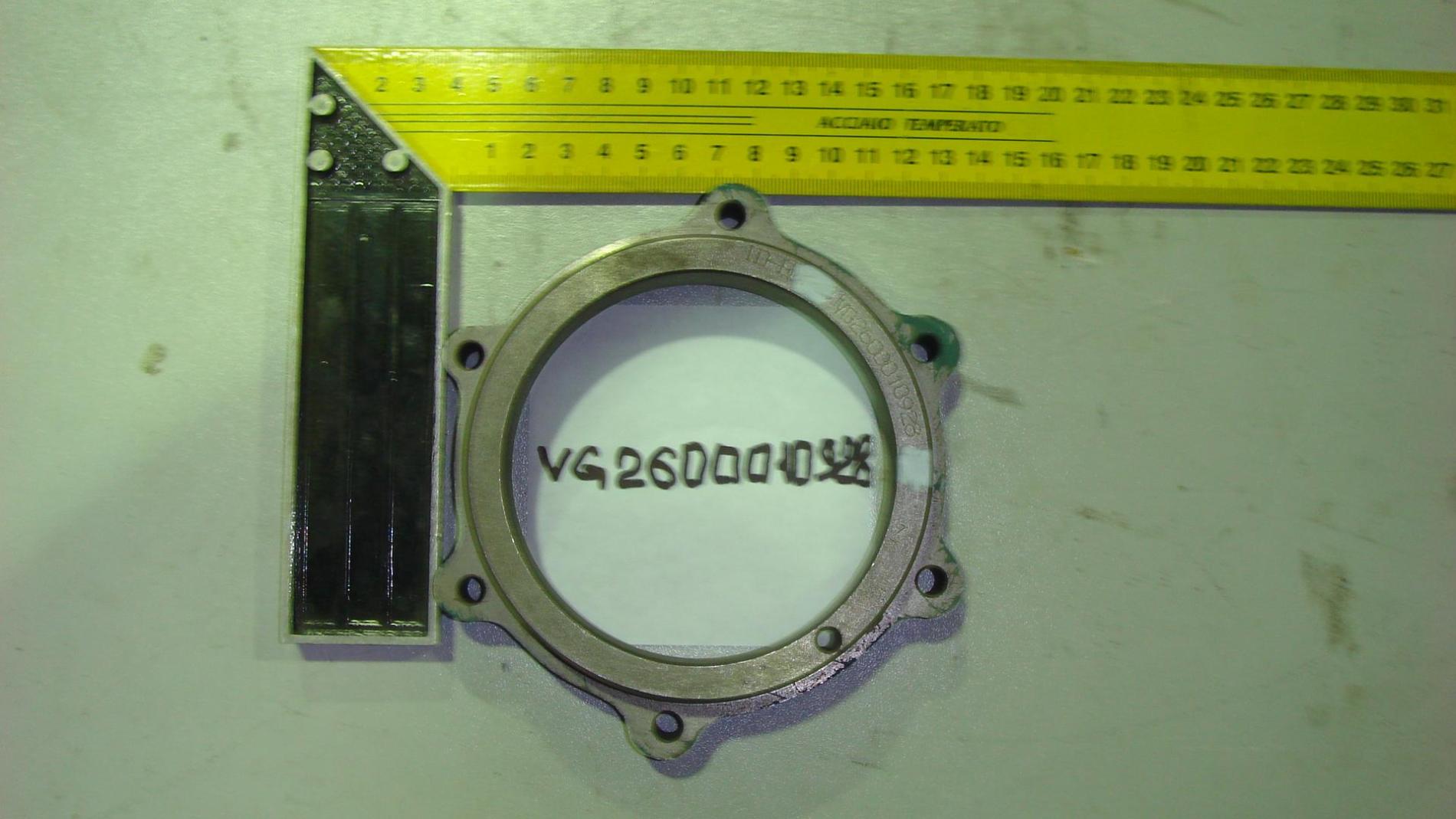 Крышка передняя сальника коленвала (Euro 3) VG2600010928