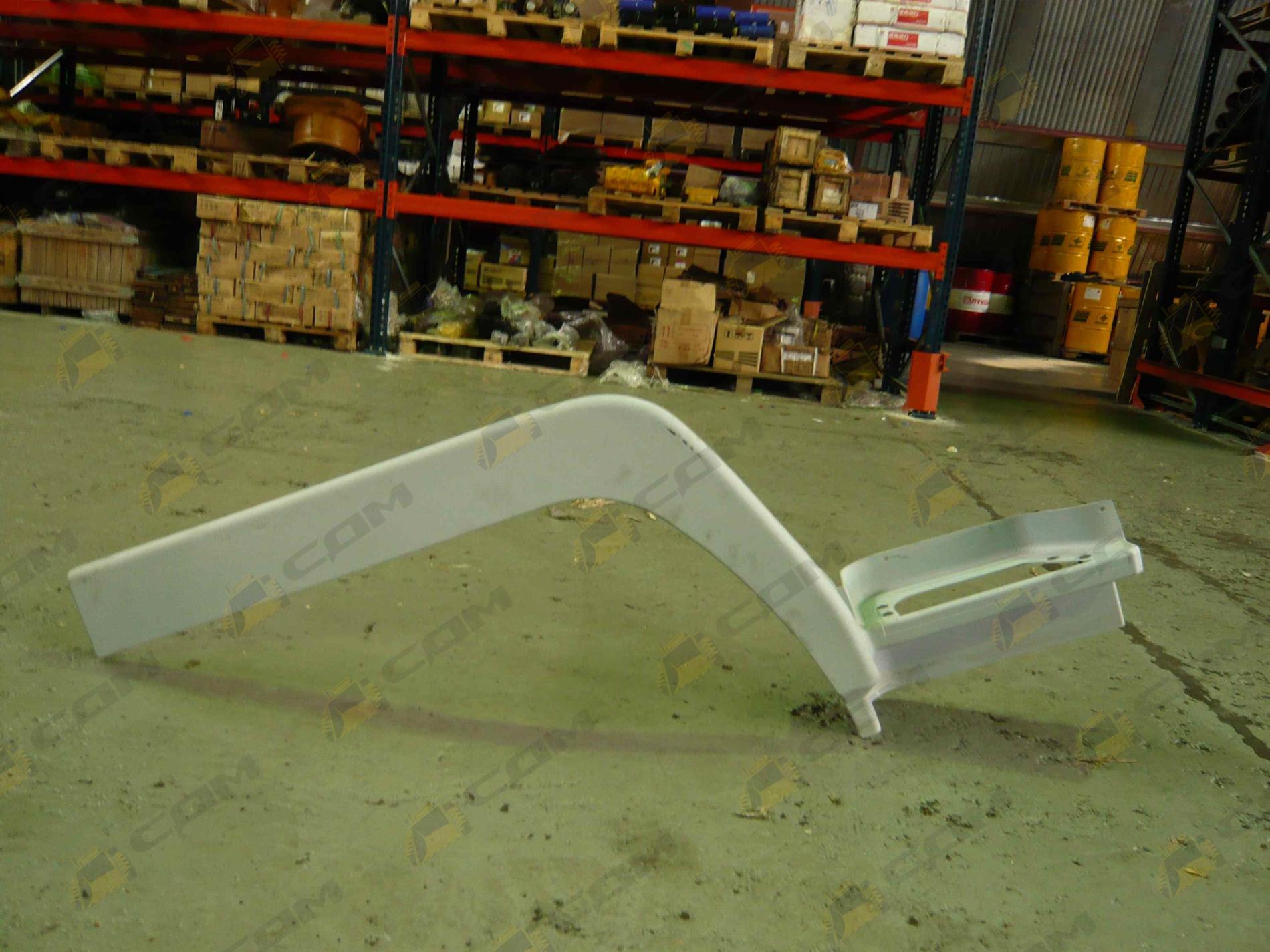 Крыло кабины со спальником правое WG1642230013