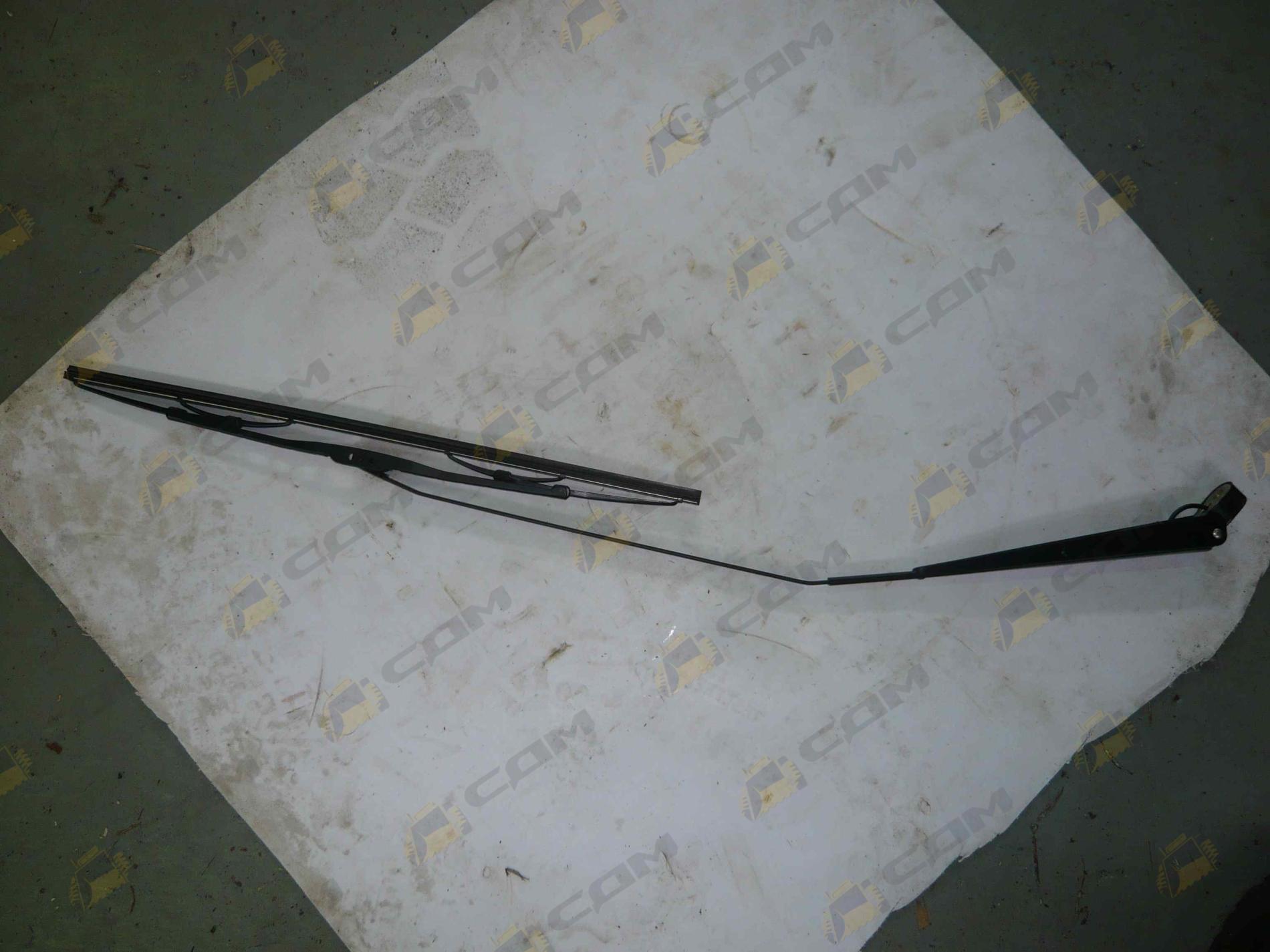 Стеклоочиститель с держателем одинарный CDM843, ZL50 550х700