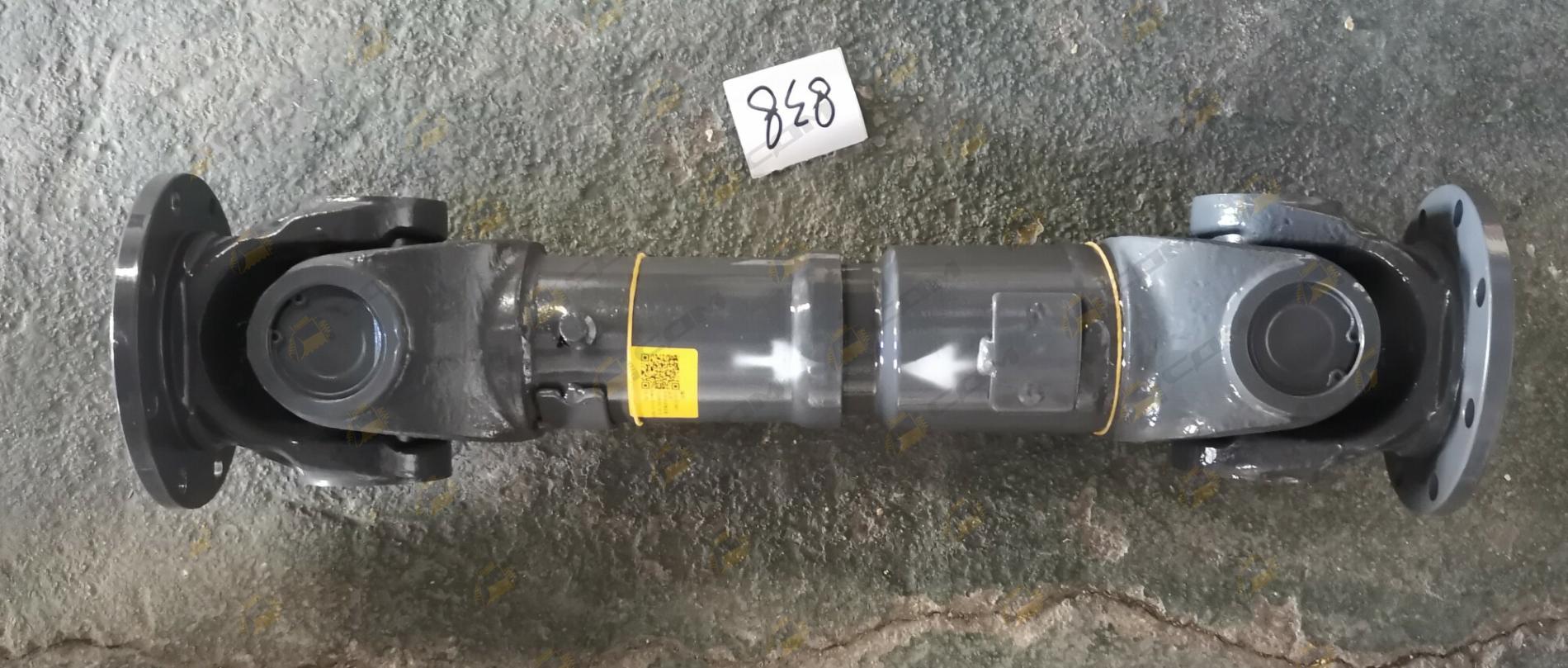 Вал карданный средний L=555 D=150 ZL50NC 17403015803/LG50NCXXI.04.02