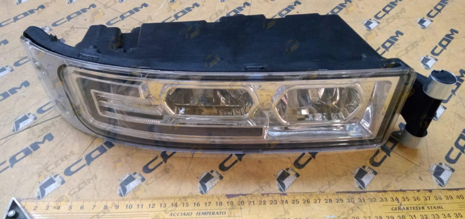 Фара передняя противотуманная правая HOWO SITRAK T5G/C7H 811W25320-6004