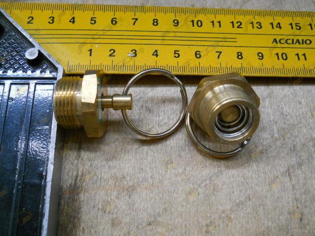 Клапан слива конденсата CDM JN162 LG853.08.01.03