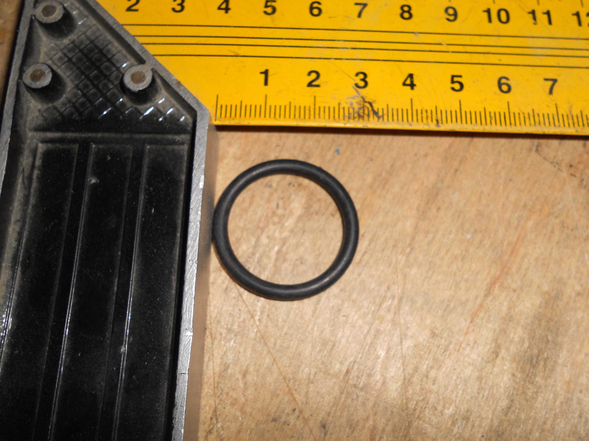 Кольцо втулки на форсунку (Euro 3) HOWO VG1540040010