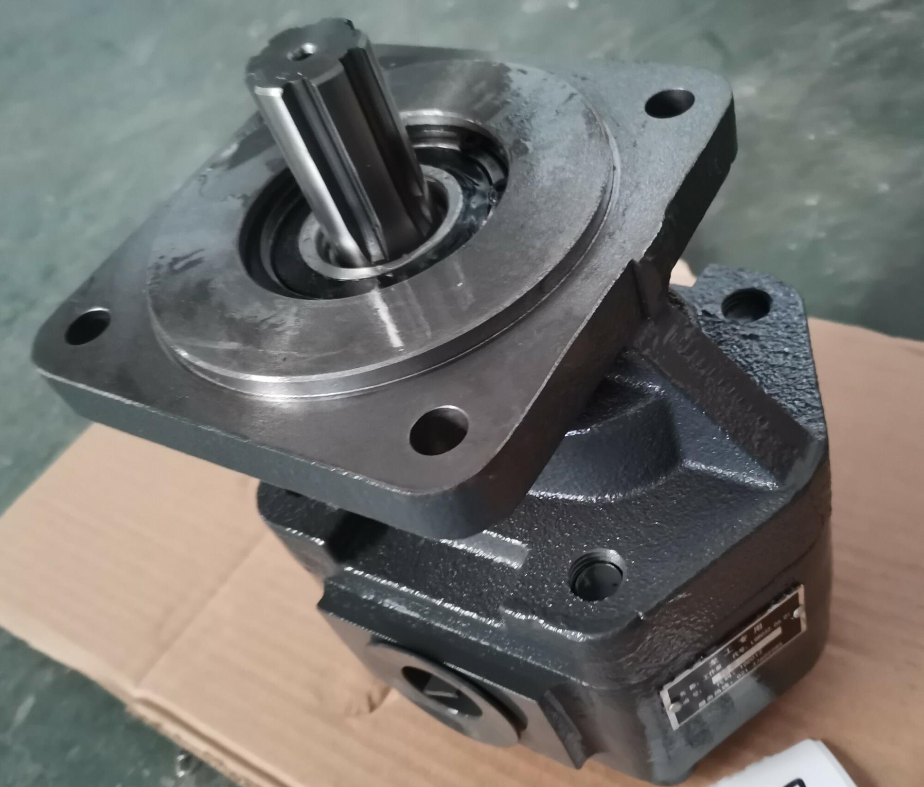 Насос гидравлики CDM932N/CDM936N 60900002152/LG8032.06.01