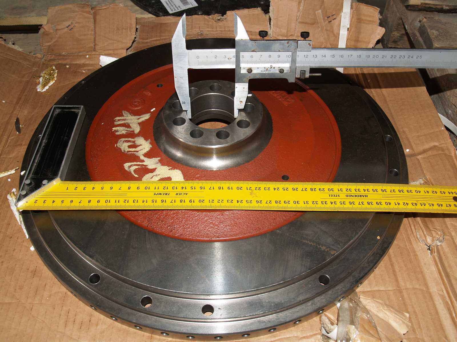 Маховик двигателя (Euro 3) VG1540020004