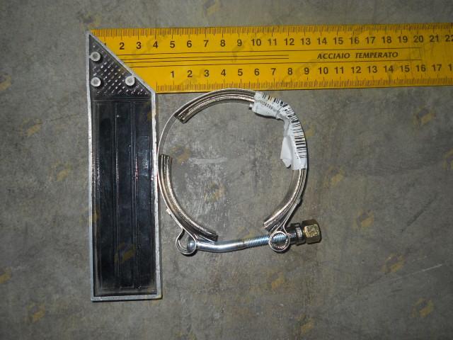 Хомут турбины малый d=83 HOWO/HOWO-70 VG1560110226