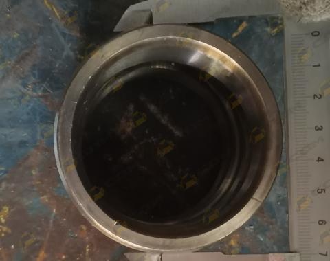 Втулка переднего пальца цилиндра подъема стрелы 60x75x68 9358282/Z3.11-4/L300K.8-2