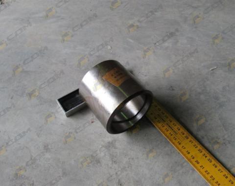 Втулка гидроцилиндра ковша  80х95х90 CDM855