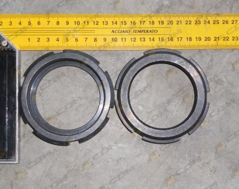 Гайка задней ступицы левая резьба Howo Euro-2/3 1680340013Z